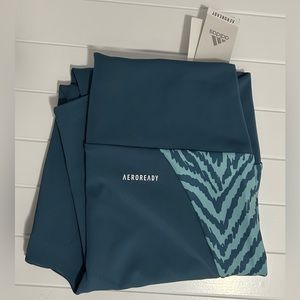 Adidas workout leggings